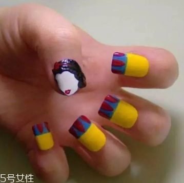 新娘美甲需要哪些工具？新娘美甲diy全攻略