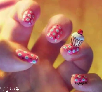 新娘美甲需要哪些工具？新娘美甲diy全攻略