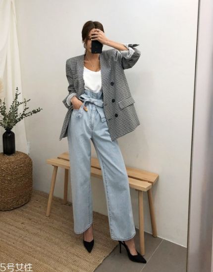 西裝外套搭配什么褲子？百搭又有范