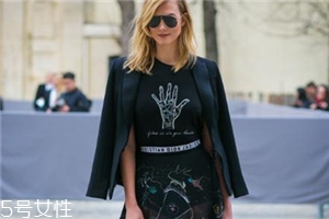 西裝配什么裙子好看？讓你美到挪不開(kāi)眼