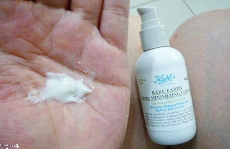 科顏氏白泥乳液怎么樣？搖勻使用不搓泥