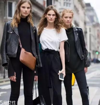 皮衣太亮了怎么辦？選用啞光保養(yǎng)油