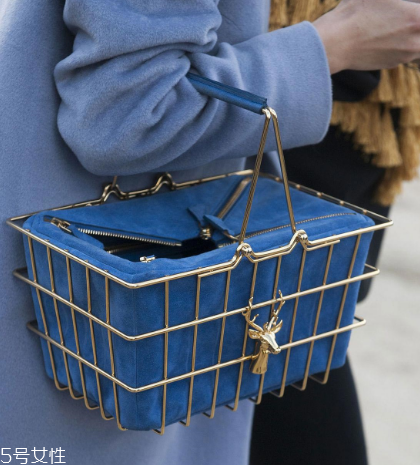 savas包包多少錢？設計感爆棚的包袋