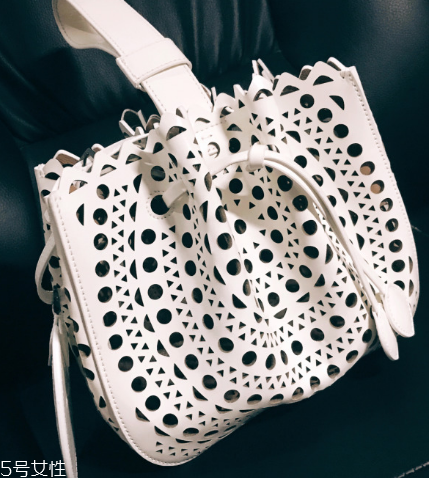 alaia包包什么價(jià)位？去巴黎最值得入手的品牌之一