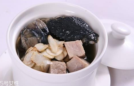 杜仲可以和當(dāng)歸同吃嗎 當(dāng)歸和杜仲可以煲湯 杜仲可以和當(dāng)歸同吃嗎 當(dāng)歸和杜仲可以煲湯