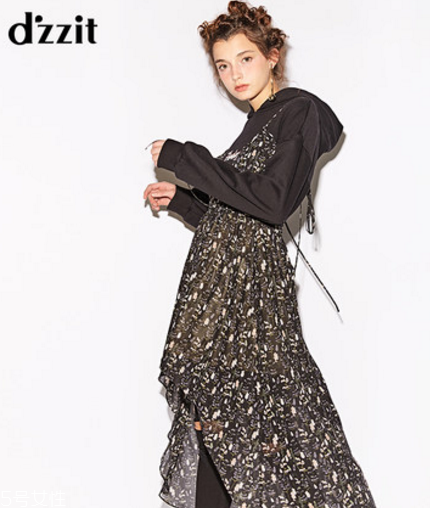 今年流行什么樣的吊帶裙？出街暴擊眼球