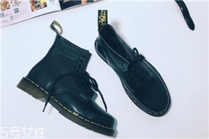 dr.martens是哪個(gè)國(guó)家的？首屈一指的工鞋品牌