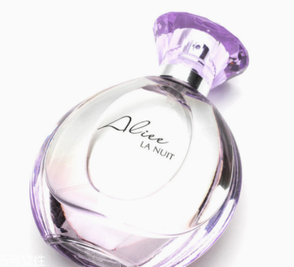 香水噴哪里香味最濃郁？噴在這3個地方不浪費