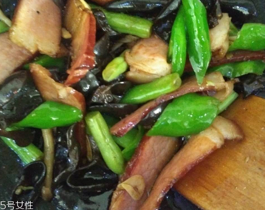 煙熏臘肉怎么清洗？正常清洗