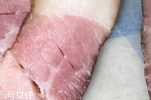 煙熏臘肉會致癌嗎？別大量吃就行