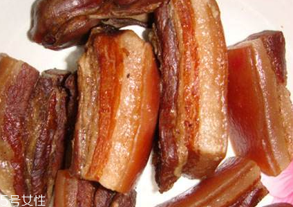 煙熏臘肉怎么炒好吃？做法多多任你選