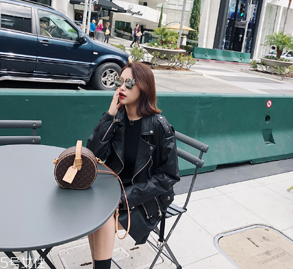 皮衣好壞怎么鑒定？皮衣這樣挑就對了