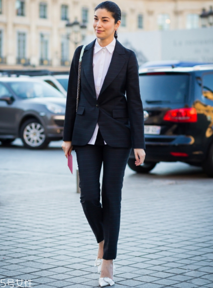 春天九分褲配什么鞋子好看？這樣穿顯腿長