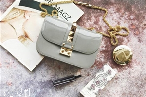 milly jelly果凍包多少錢？最適合春夏的包包