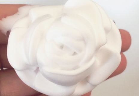 潔面泡沫可以帶上飛機(jī)嗎？