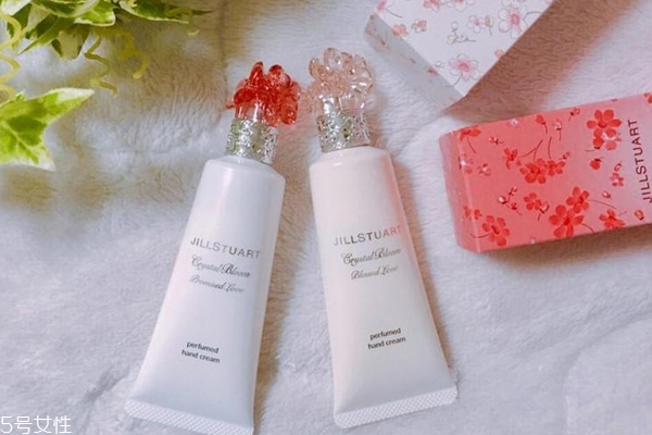 jill stuart護(hù)手霜好用嗎？不黏不膩四季可用