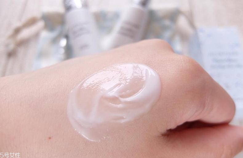 jill stuart護(hù)手霜好用嗎？不黏不膩四季可用