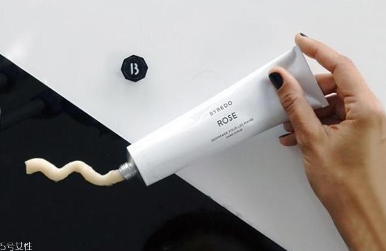 手部磨砂膏怎么用效果好？手嫩如初4個(gè)步驟