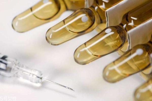 安瓶用在什么順序？后續(xù)要不要疊加精華液？