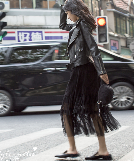 皮衣沾上涂料怎么清理？涂料的清理方式