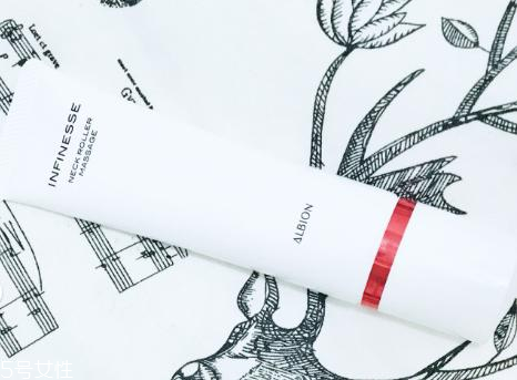 頸霜什么牌子效果最好 頸紋預(yù)防小妙招 頸霜什么牌子效果最好 頸紋預(yù)防小妙招