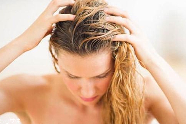 容易脫發(fā)是為什么？容易脫發(fā)用什么洗發(fā)露？