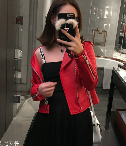 皮衣磨白了怎么辦？皮衣上色要仔細(xì)