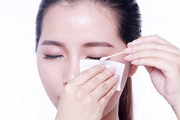 干皮卸妝用什么好？六款溫和保濕卸妝產(chǎn)品