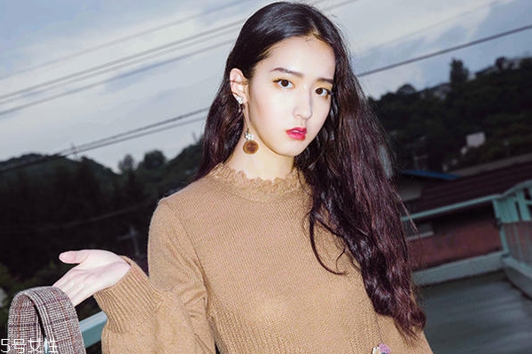 春季爆痘爛臉怎么回事？這幾點(diǎn)修復(fù)技巧拿去