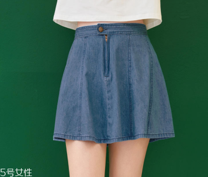 夏天穿衣怎么顯高顯瘦？?jī)商籽b備美美出門(mén)撩漢