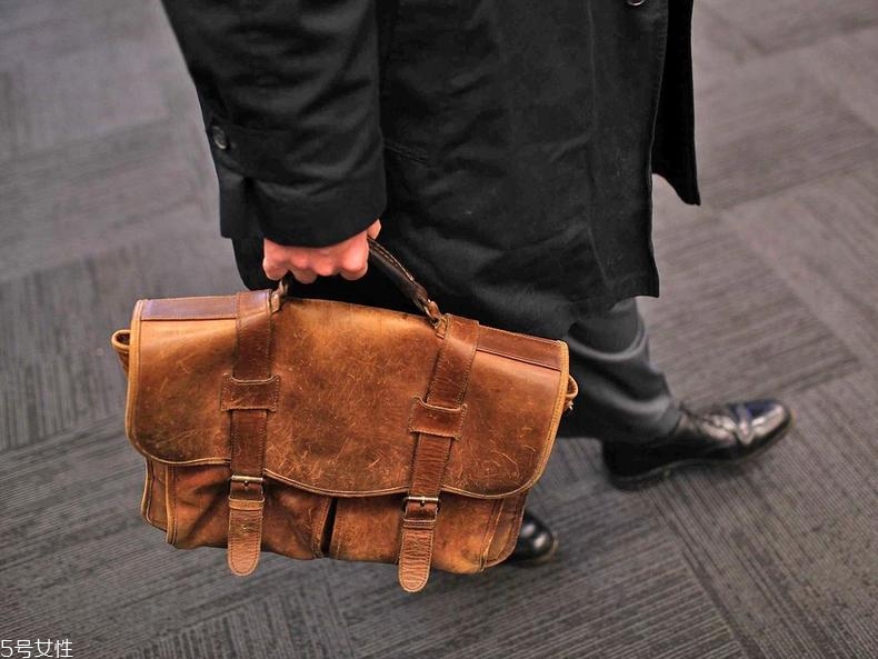 2022父親節(jié)送什么禮物？送禮就要送到心坎里