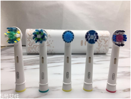 歐樂(lè)b電動(dòng)牙刷怎么樣？四個(gè)刷頭很好用