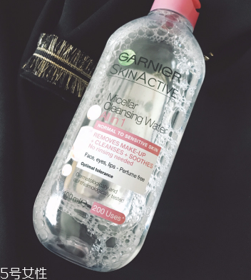 卸妝水用多了傷皮膚嗎？敏感肌用溫和卸妝水