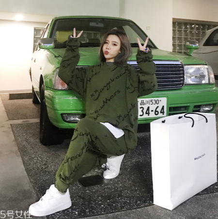 運(yùn)動褲有點(diǎn)緊怎么處理？運(yùn)動褲小了可以改