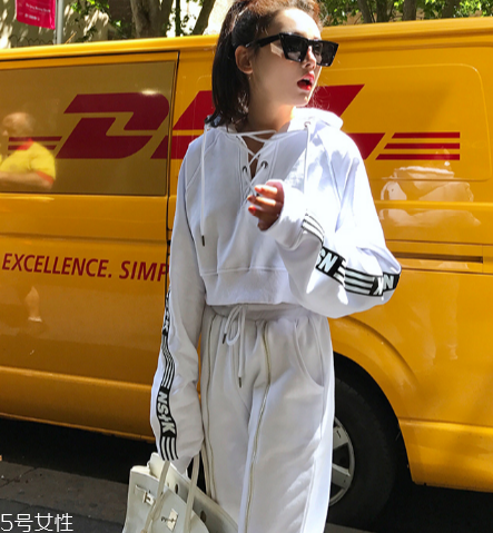 運(yùn)動(dòng)褲上的帶子怎么系？時(shí)下最火的運(yùn)動(dòng)風(fēng)