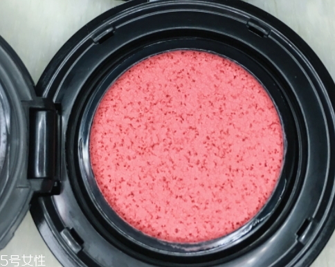 氣墊腮紅怎么用？隨身攜帶更方便