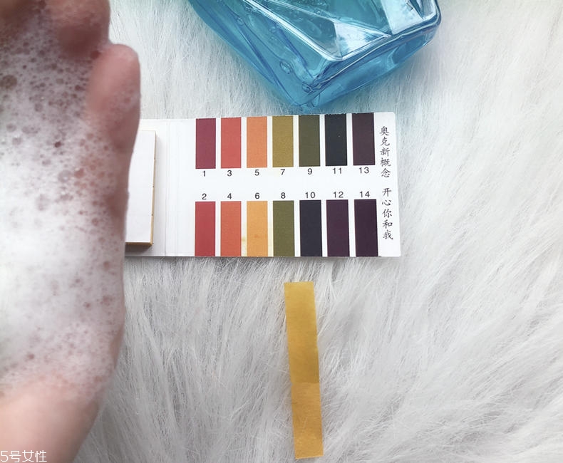 清揚(yáng)0硅油洗發(fā)水好用嗎？自帶高級(jí)感香調(diào)