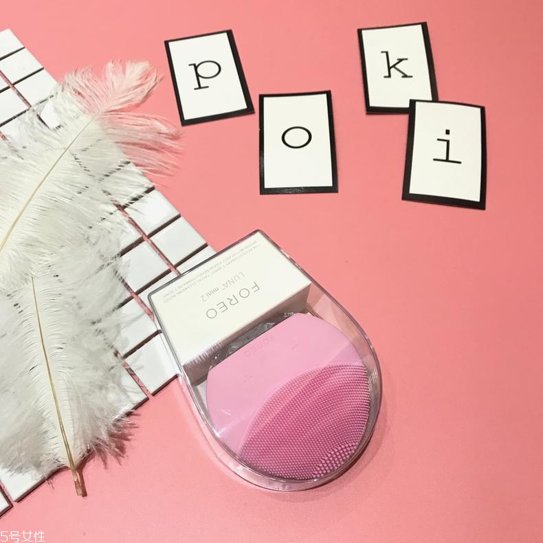 提拉緊致美容儀哪個好？用這四款擁有不老肌