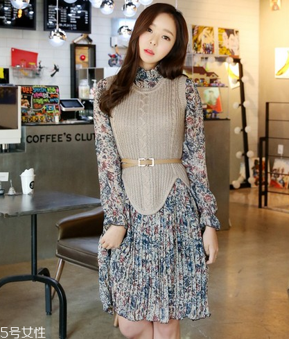 針織背心怎么搭配？爭做時尚先鋒