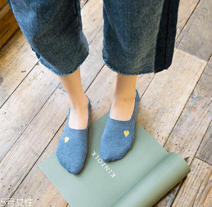 襪子起靜電怎么辦？靜電這樣去除