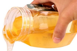 槐花蜜能治便秘嗎 有潤腸通便的效果