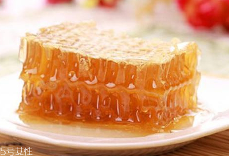 土蜂蜜可以保存多久 最長保存時間可達(dá)3年