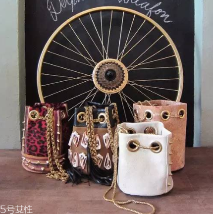 delphine delafon是什么牌子？美到怦然心動