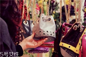 delphine delafon是什么牌子？美到怦然心動