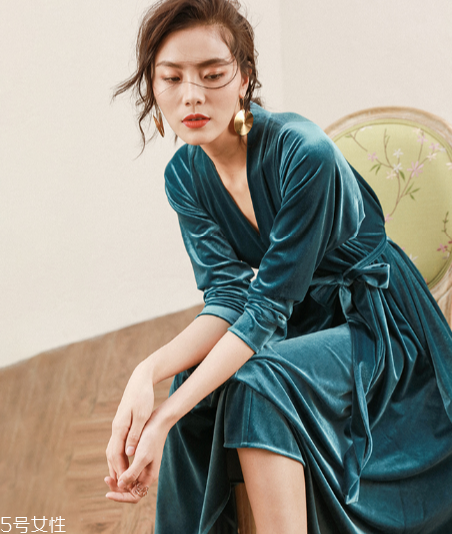 女生穿什么裙子好看？撩翻整個(gè)春天