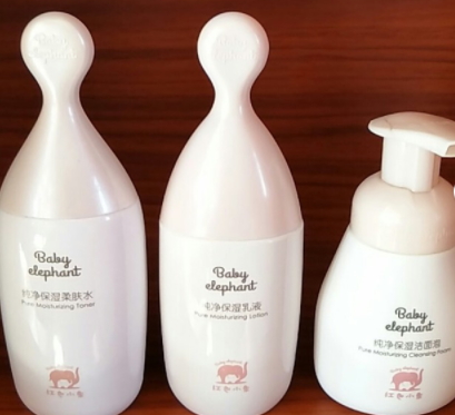 紅色小象和袋鼠媽媽哪個好？