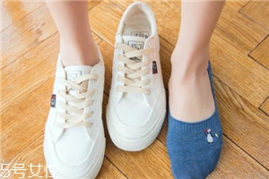 襪子上的掛鉤有什么用？大多數(shù)人都不知道