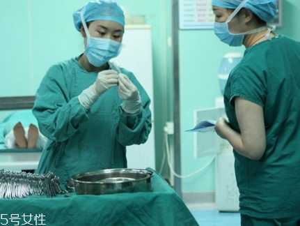 麻藥入眼了怎么辦？需慎重處理