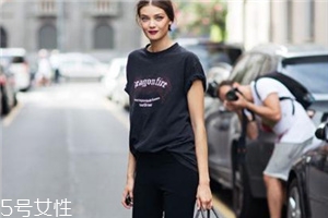 t恤怎么塞進褲子好看？時尚達人都這樣塞