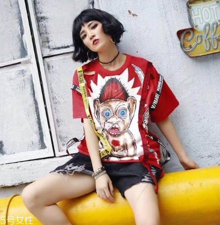 t恤破了小洞怎么補(bǔ)救？t恤破洞這樣處理